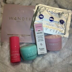 Luxury Mini Skincare Bundle NEW – Tatcha, Glow Recipe, Kylie Skin, Wander, Masks